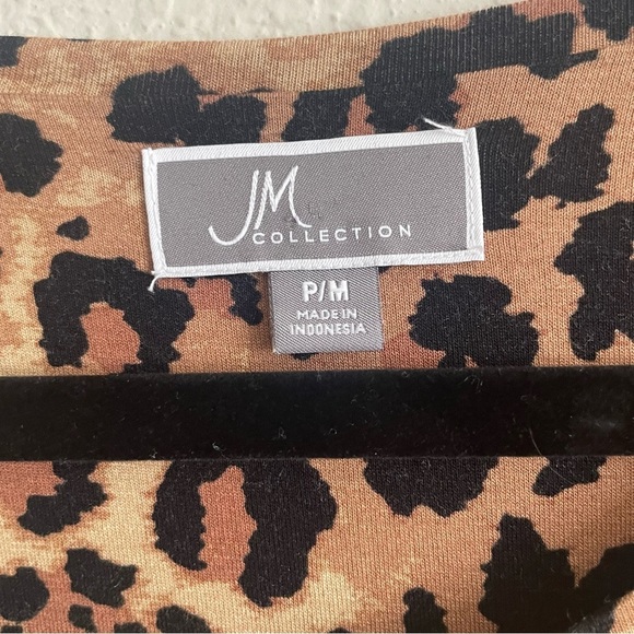JM collection Leopard Print Women's Top petite M soft stretch casual 3/4 sleeve - Picture 4 of 6